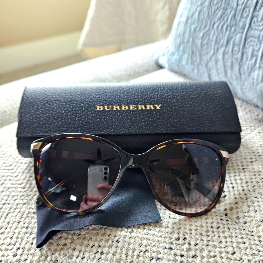 Burberry sunglasses (dark tortoise cat eye)